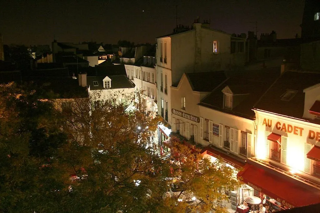 Mansarde Des Artistes Apartment Paris